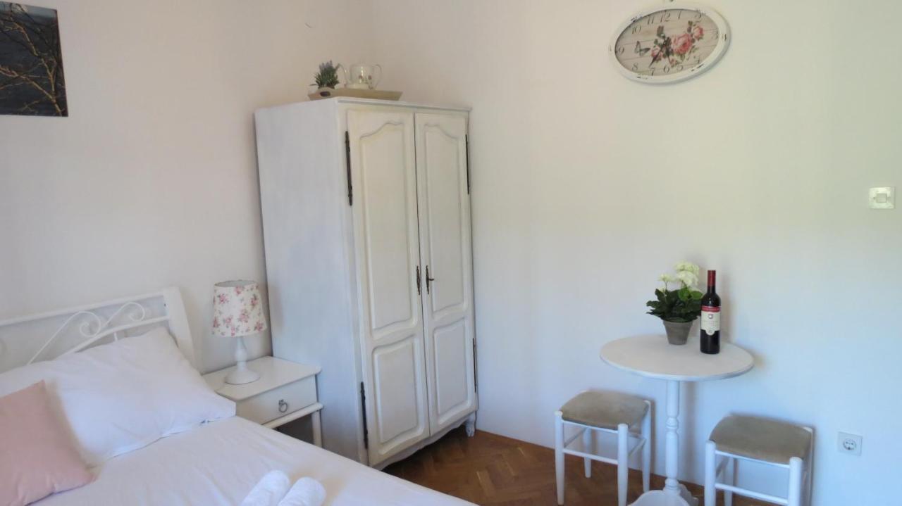 Apartments And Rooms Rogic Sveti Petar  Extérieur photo